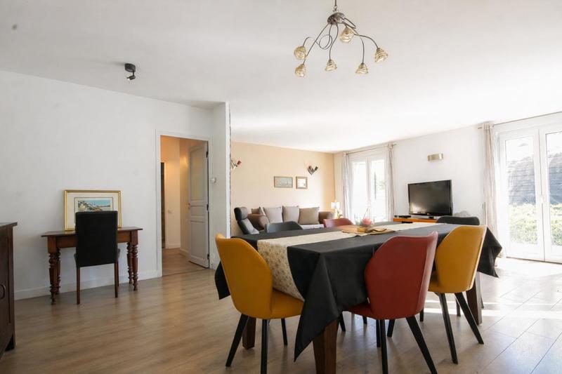 Maison - 111 m² - 5 pièces