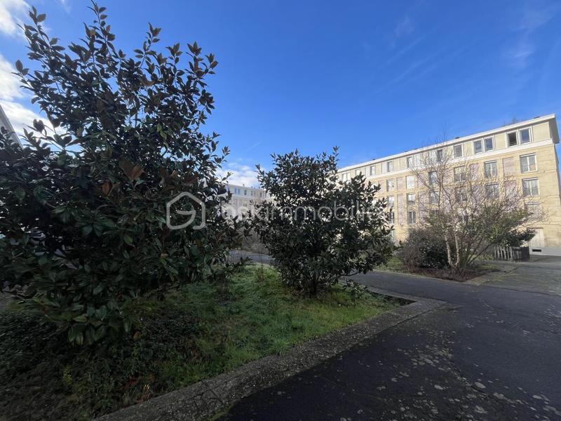 Appartement - 83 m² - 5 pièces