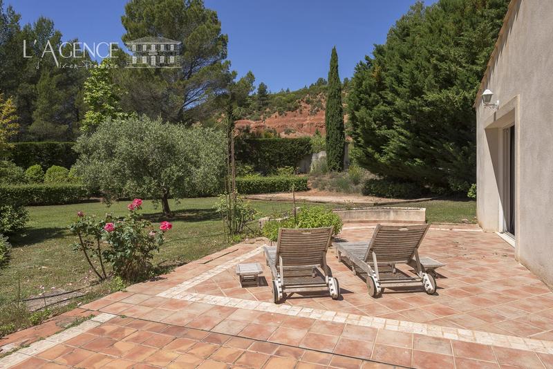 Maison - 296 m² - 8 pièces