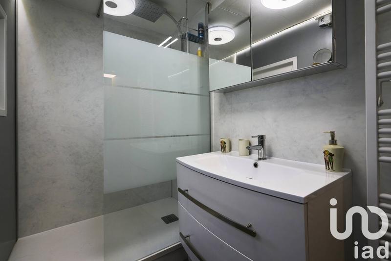 Studio - 30 m² - 1 pièce