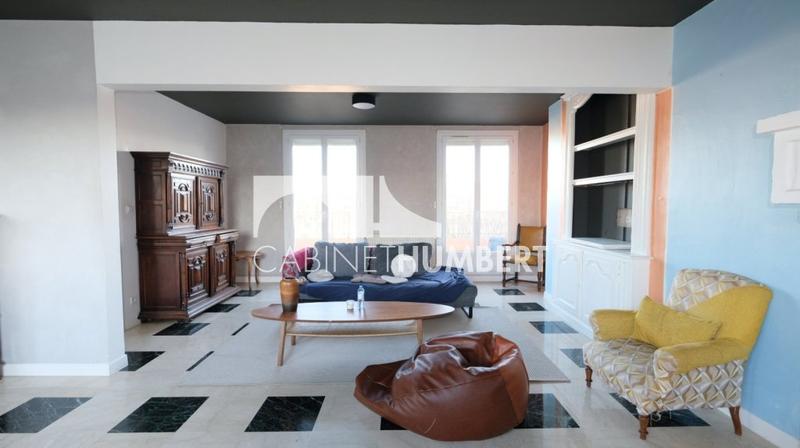 Appartement - 155 m² - 4 pièces