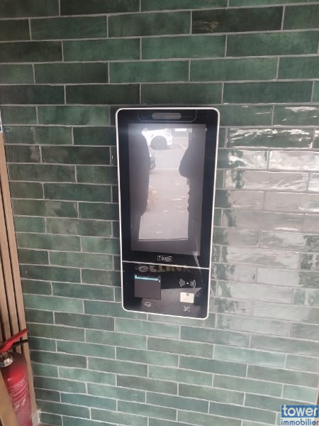 Fonds de commerce - Magasins - 120 m²