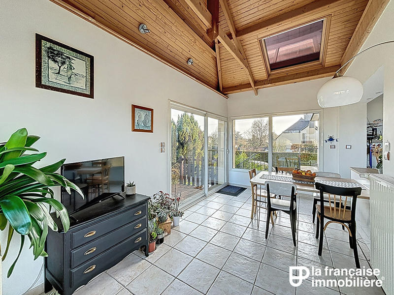 Maison - 121 m² - 5 pièces