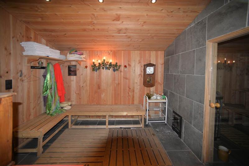 Demeure - 535 m² - 10 pièces