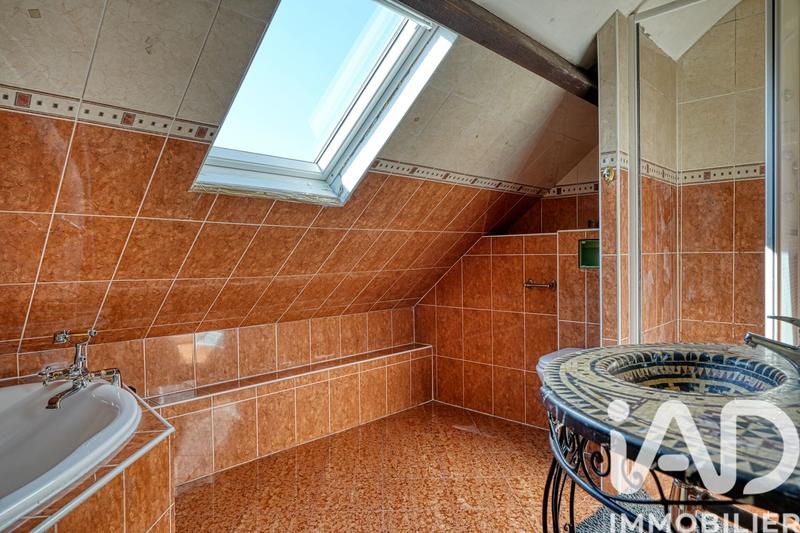 Maison - 120 m² - 6 pièces