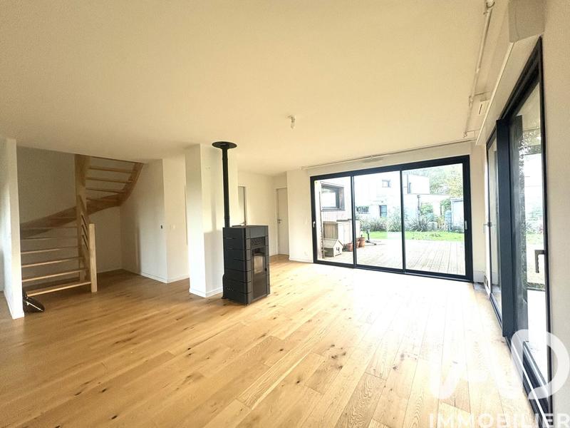 Maison - 101 m² - 5 pièces