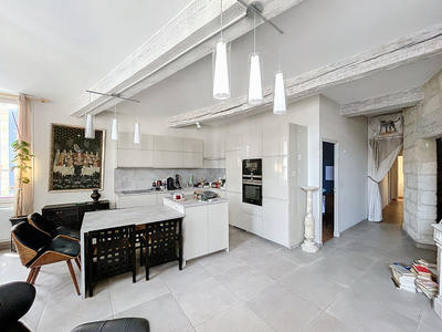 Appartement - 75 m² - 3 pièces