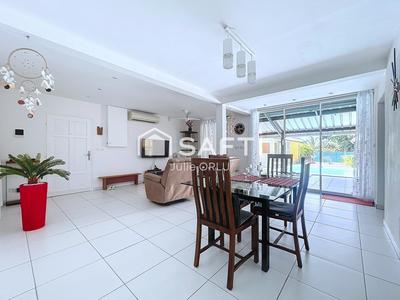 Maison - 160 m² - 7 pièces