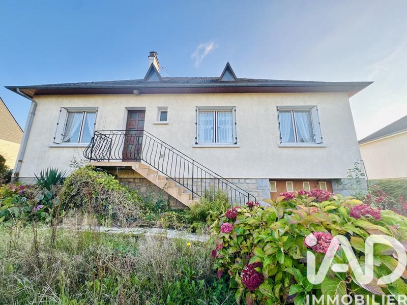 Maison - 90 m² - 5 pièces