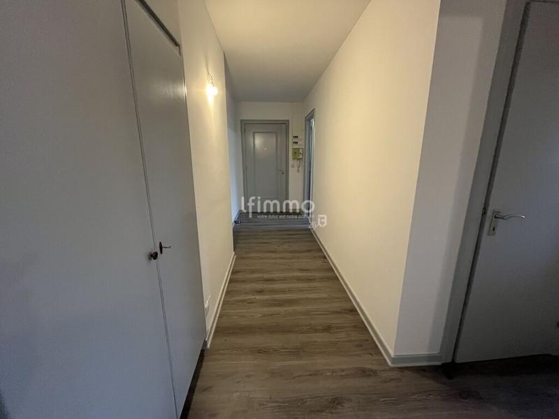 Appartement - 98 m² - 4 pièces