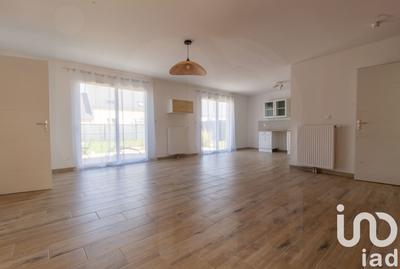 Maison - 103 m² - 5 pièces