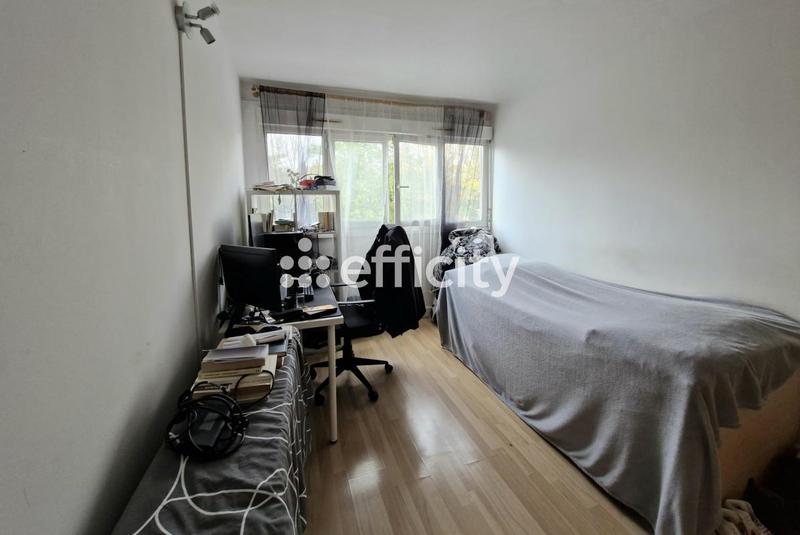 Appartement - 70 m² - 4 pièces