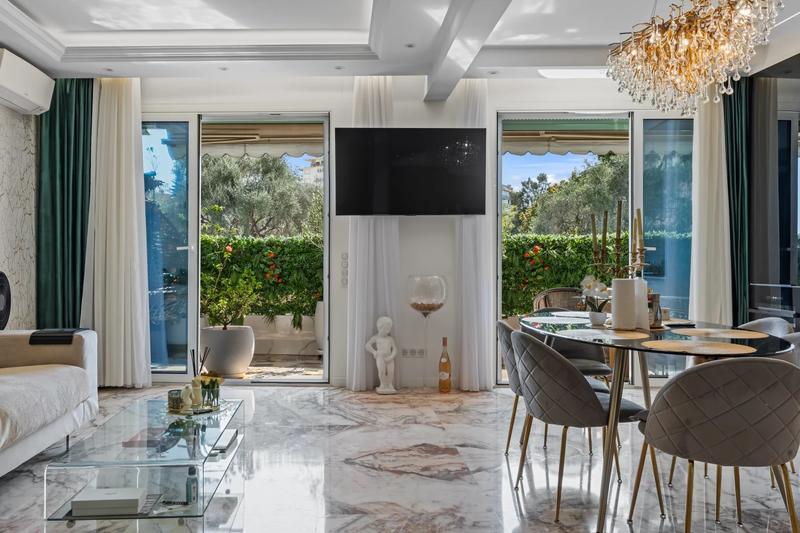 Appartement - 108 m² - 4 pièces