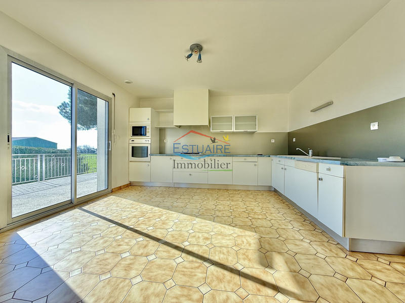 Maison - 148 m² - 7 pièces