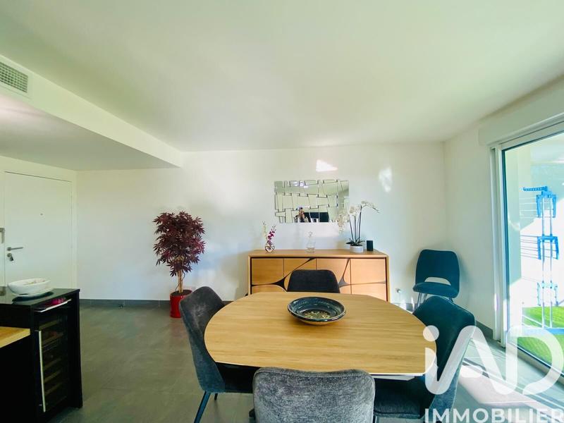 Appartement - 101 m² - 4 pièces