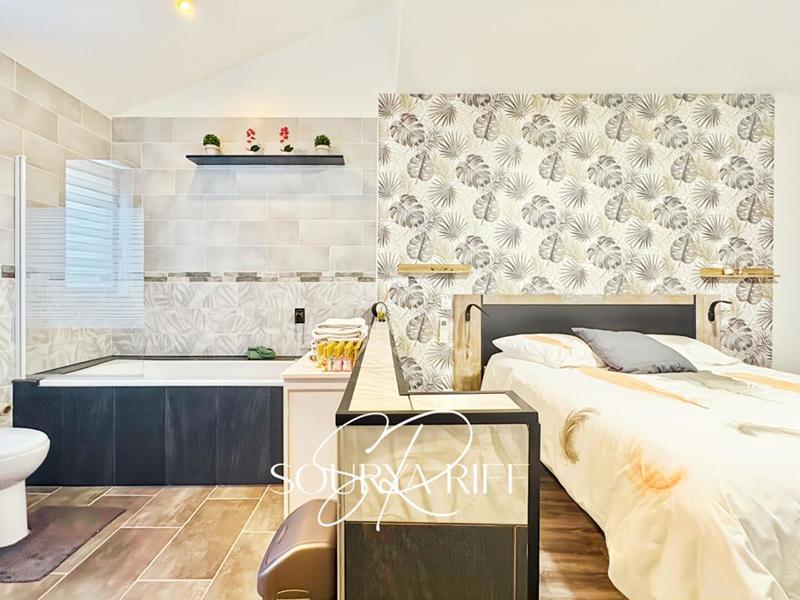 Maison - 200 m² - 7 pièces