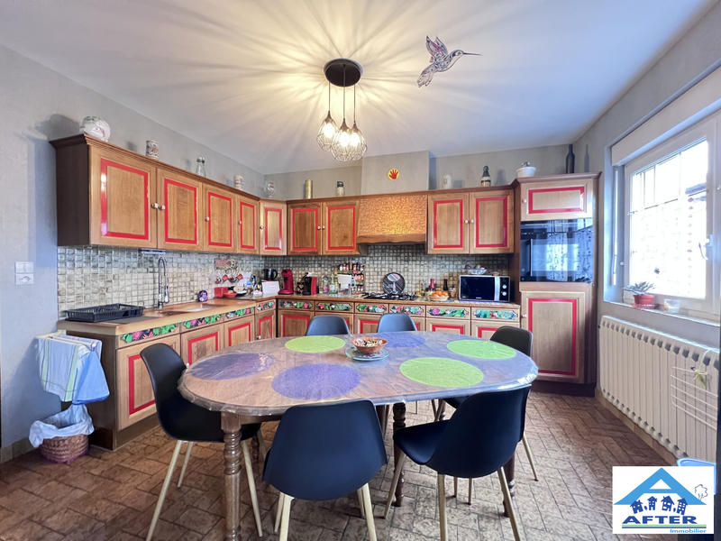 Maison - 92 m² - 4 pièces