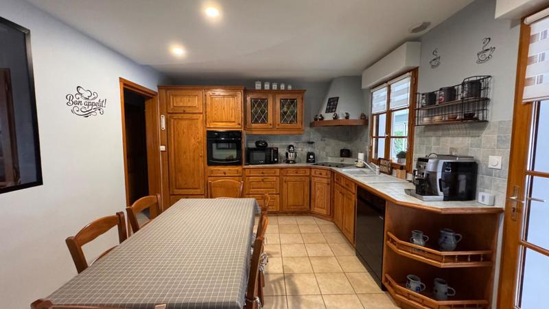 Maison - 170 m² - 5 pièces