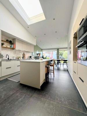 Maison - 162 m² - 6 pièces