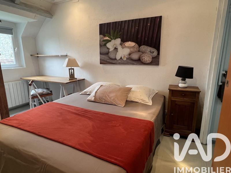 Maison - 228 m² - 8 pièces