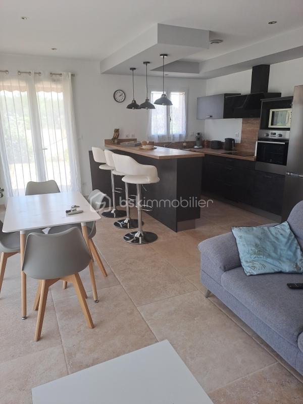 Villa - 180 m² - 5 pièces