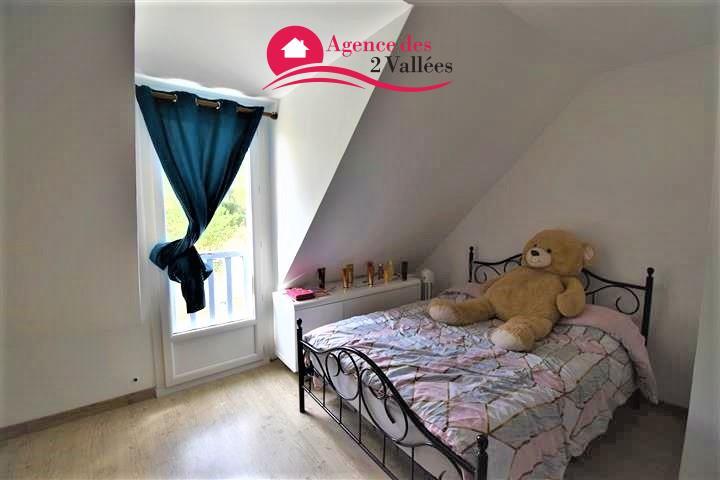 Maison - 125 m² - 7 pièces