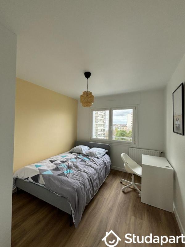 Chambre - 15 m² - 1 pièce