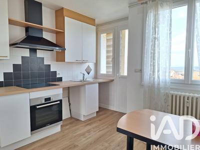 Appartement - 84 m² - 5 pièces