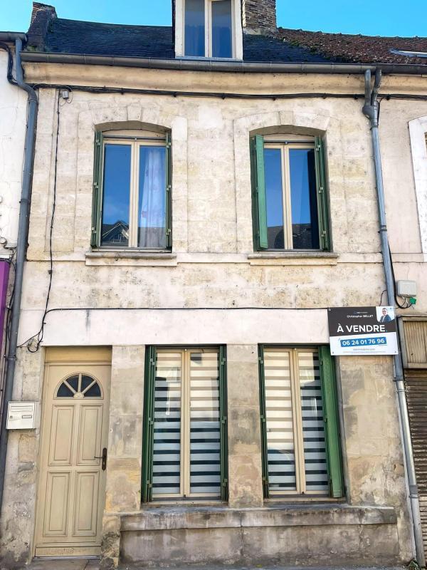 Maison en pierre - 100 m² - 5 pièces