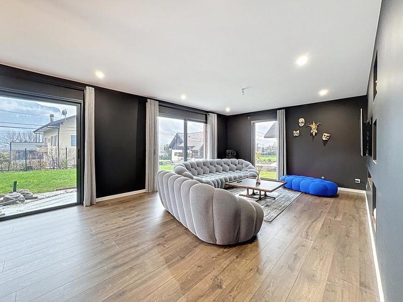 Maison - 177 m² - 5 pièces