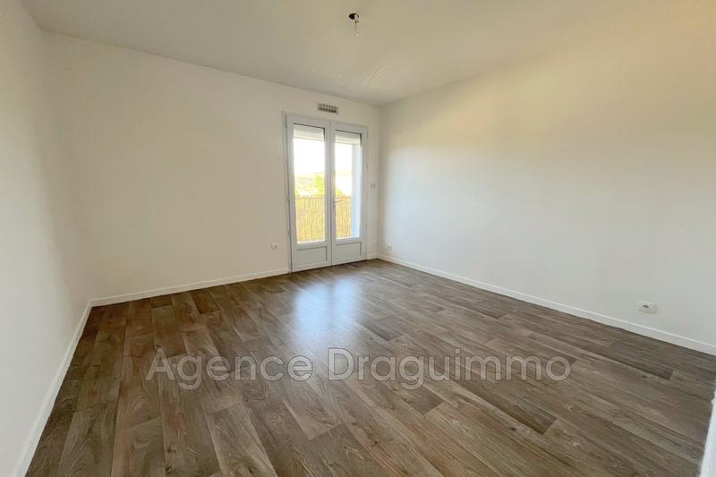 Appartement - 90 m² - 5 pièces
