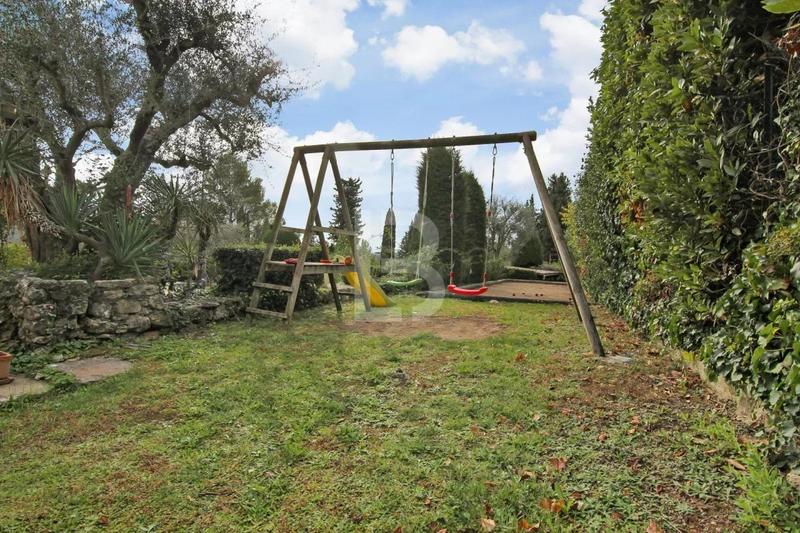 Mas - 161 m² - 7 pièces