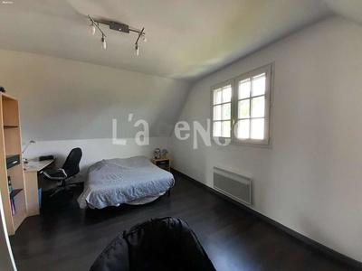 Maison - 110 m² - 7 pièces