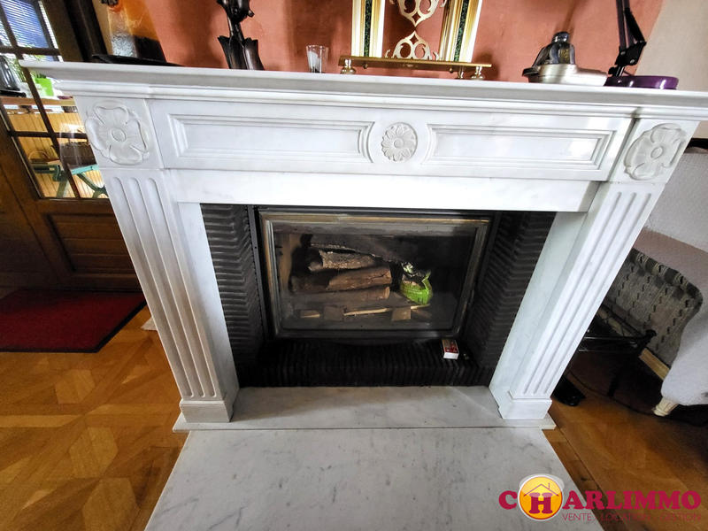 Maison traditionnelle - 181 m² - 6 pièces