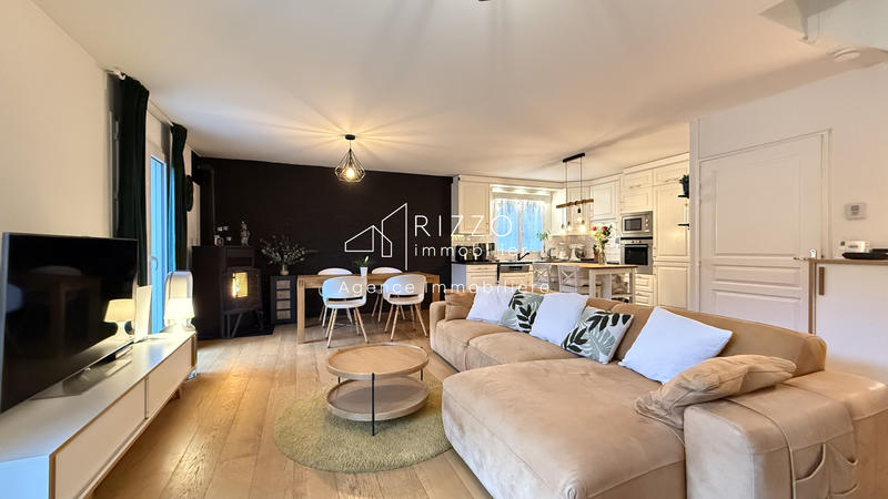 Maison - 109 m² - 5 pièces