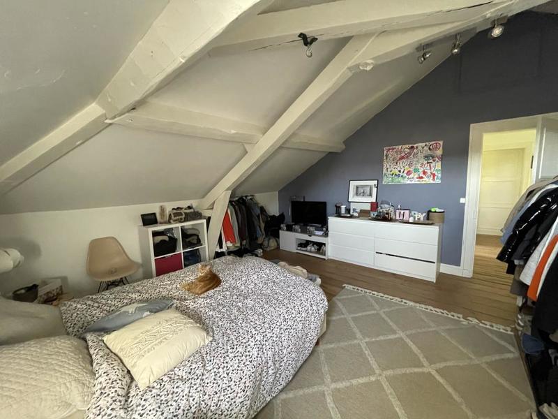 Propriété - 450 m² - 15 pièces