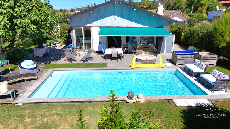 Maison - 95 m² - 3 pièces