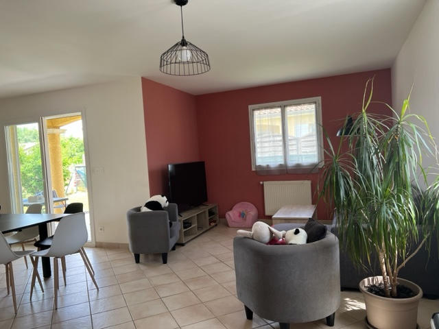 Maison - 103 m² - 4 pièces