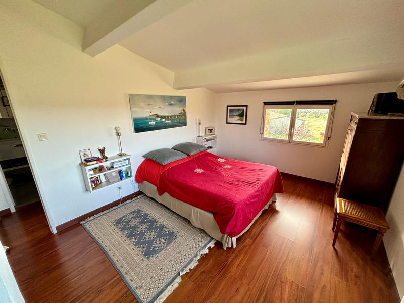 Mas - 260 m² - 17 pièces