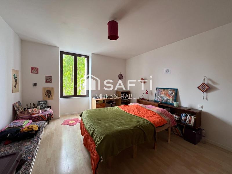 Maison - 196 m² - 6 pièces