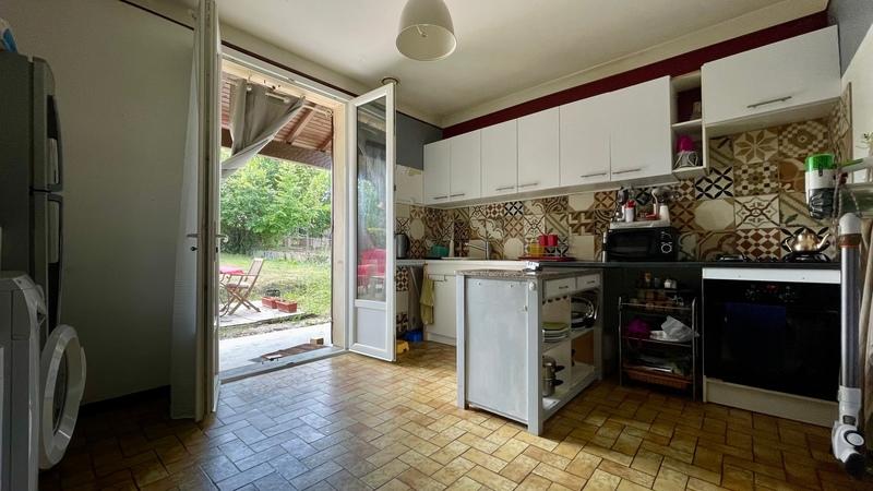 Maison de village - 95 m² - 4 pièces
