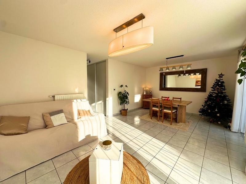 Maison - 100 m² - 6 pièces