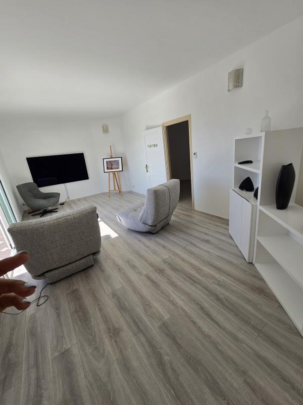 Villa - 360 m² - 7 pièces