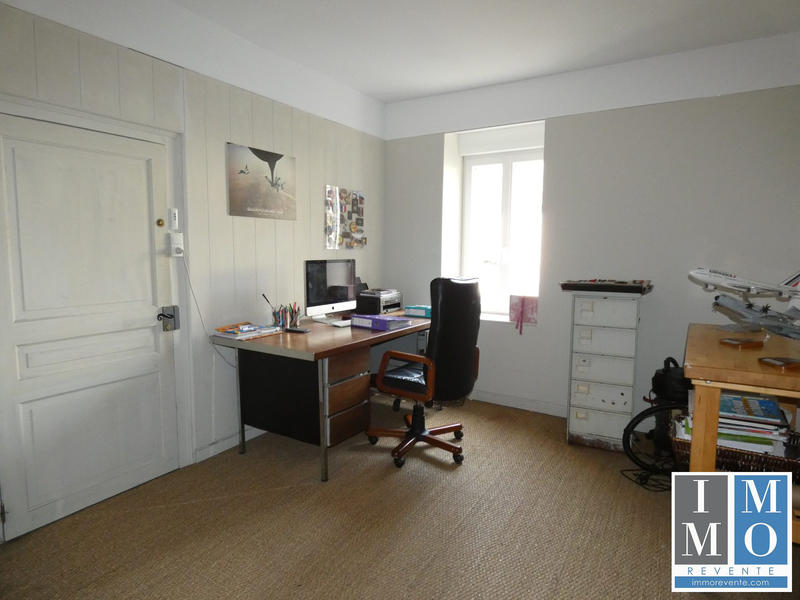 Maison ancienne - 286 m² - 10 pièces