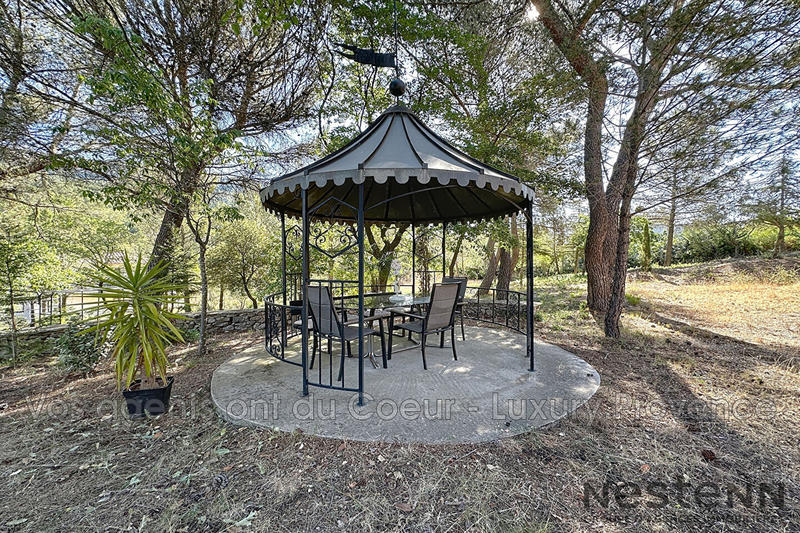 Villa - 158 m² - 6 pièces