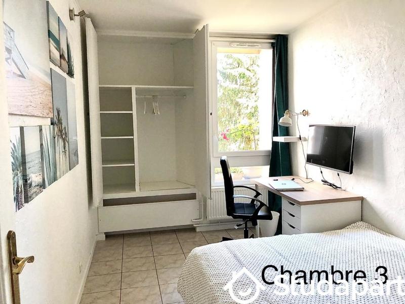 Chambre - 12 m² - 1 pièce