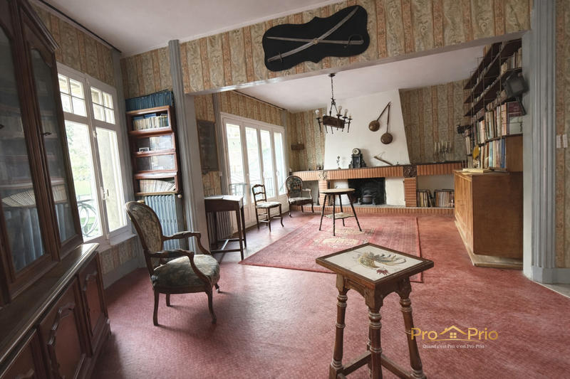 Maison - 192 m² - 11 pièces