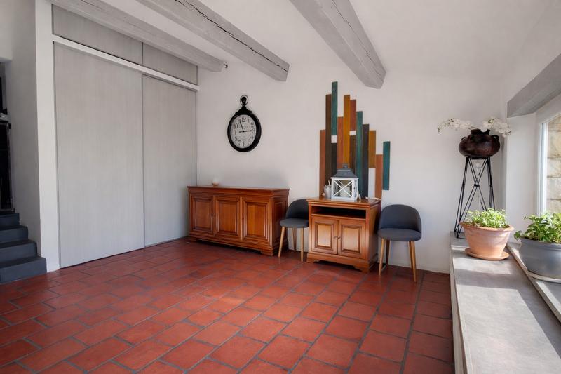 Maison - 208 m² - 5 pièces