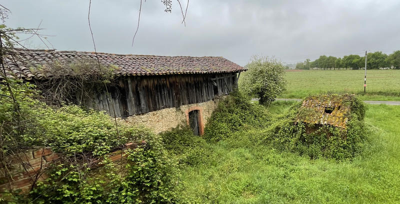 Maison - 250 m² - 6 pièces