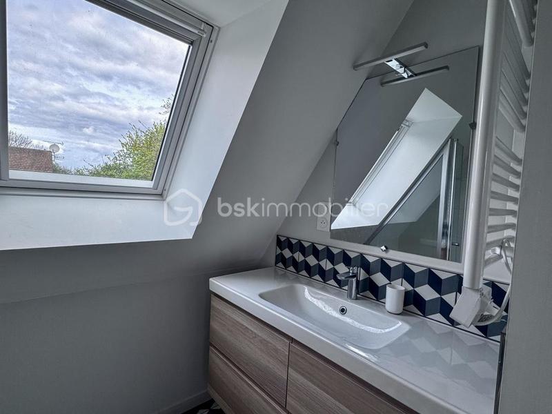 Maison - 110 m² - 5 pièces